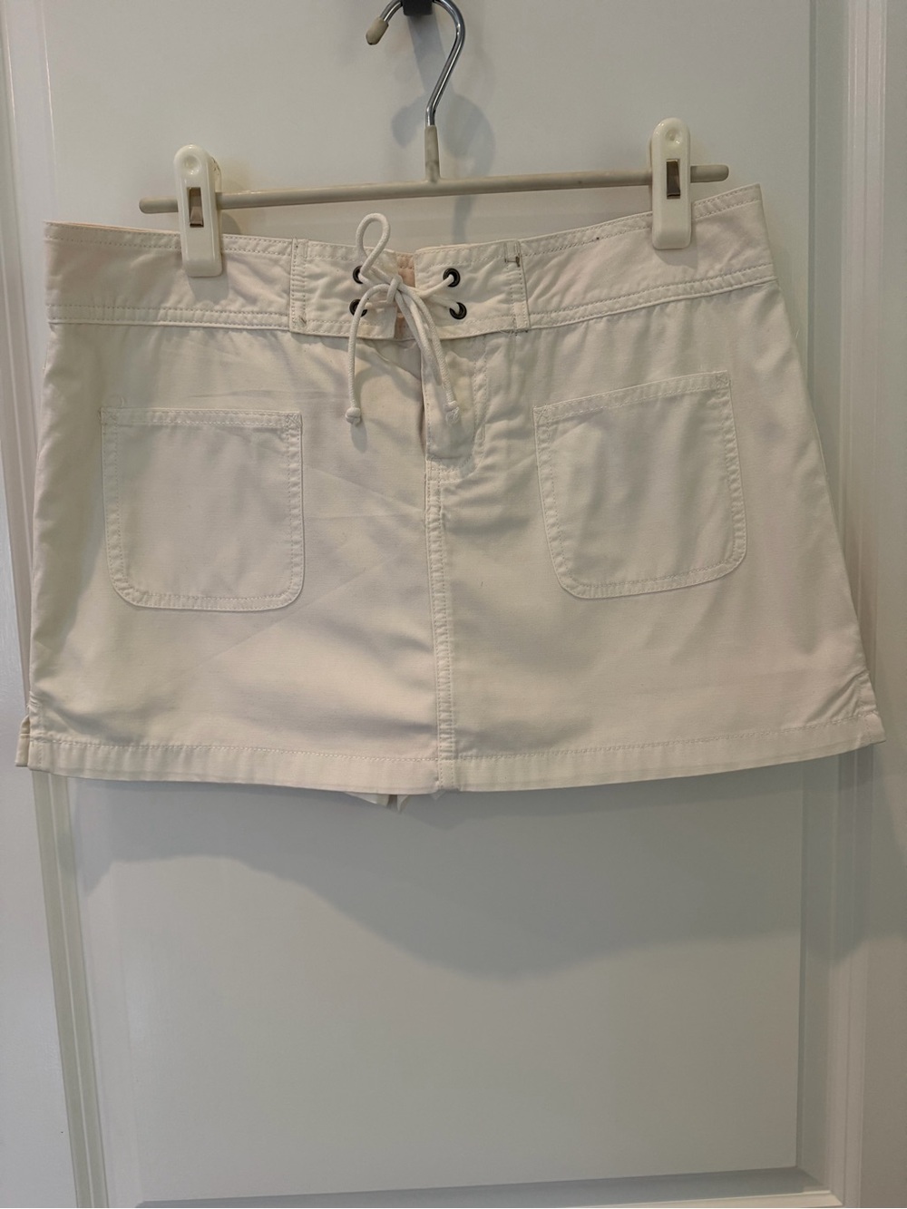 Vintage Y2K Old Navy White Cotton Utility Skort Size 8 Drawstring Mini
